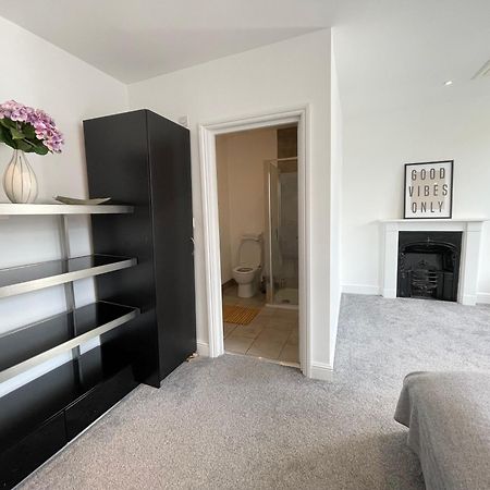 Victoria Maisonette Apartment Лондон Екстериор снимка