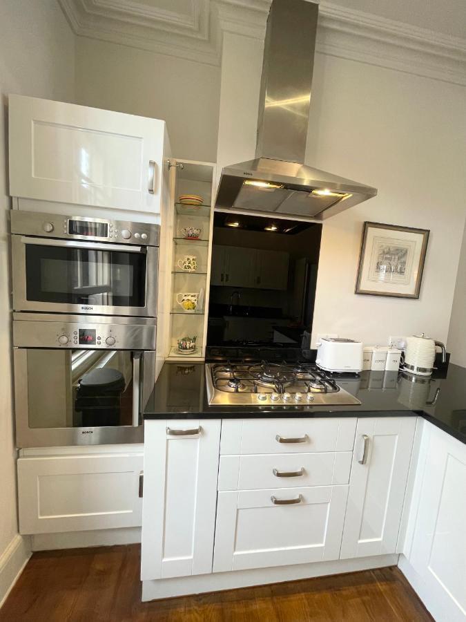 Victoria Maisonette Apartment Лондон Екстериор снимка