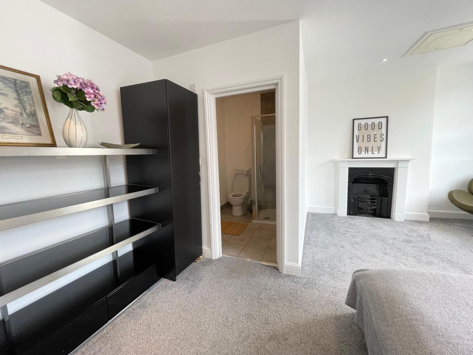 Victoria Maisonette Apartment Лондон Екстериор снимка