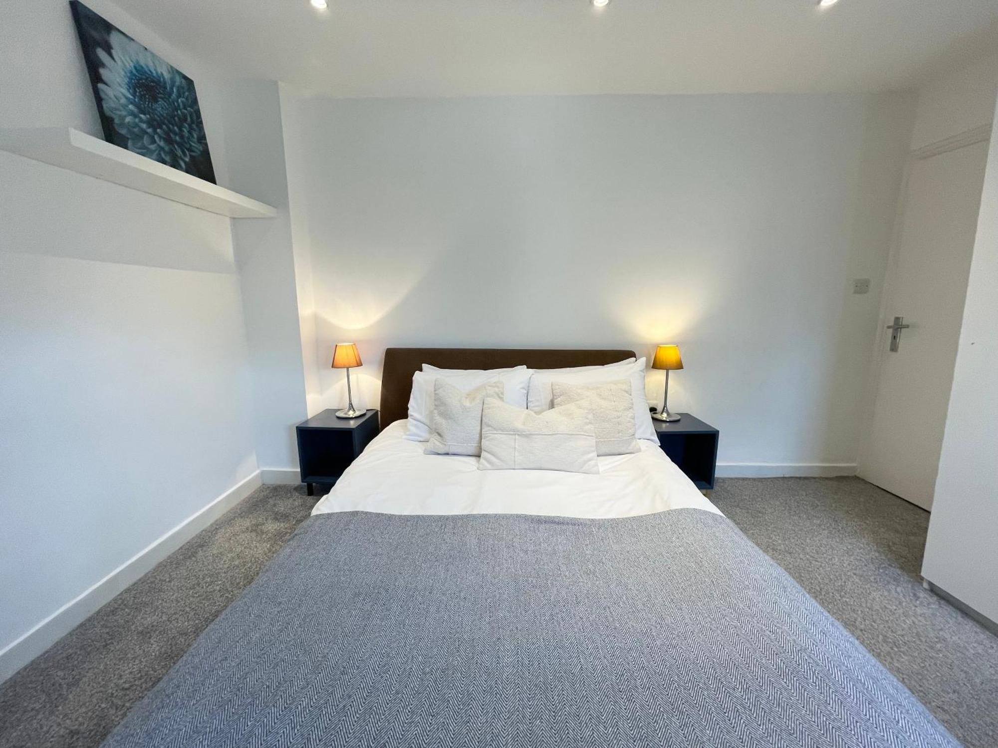 Victoria Maisonette Apartment Лондон Екстериор снимка