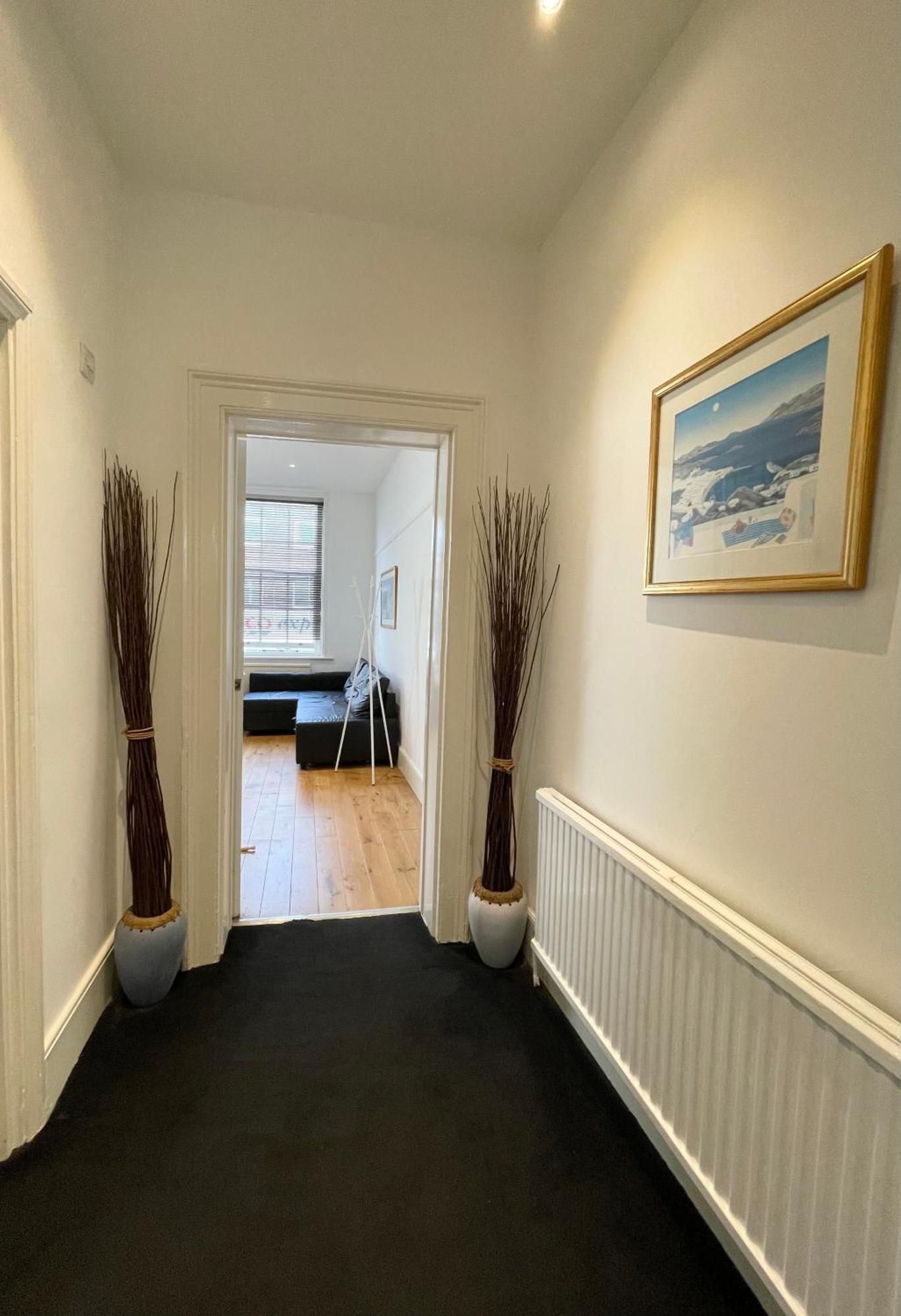Victoria Maisonette Apartment Лондон Екстериор снимка