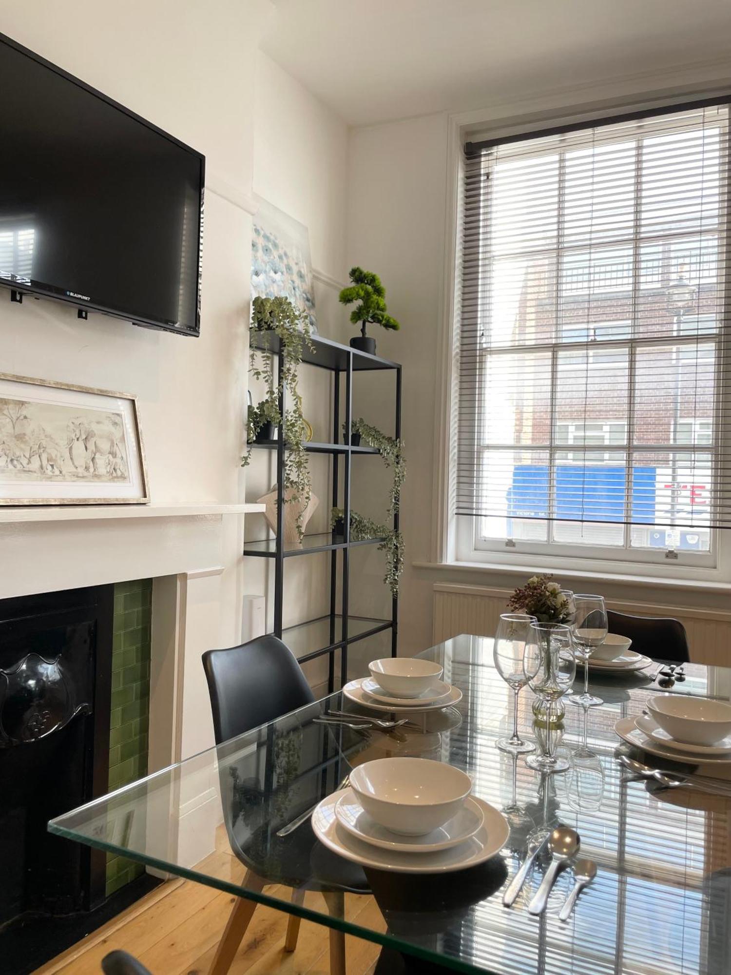 Victoria Maisonette Apartment Лондон Екстериор снимка